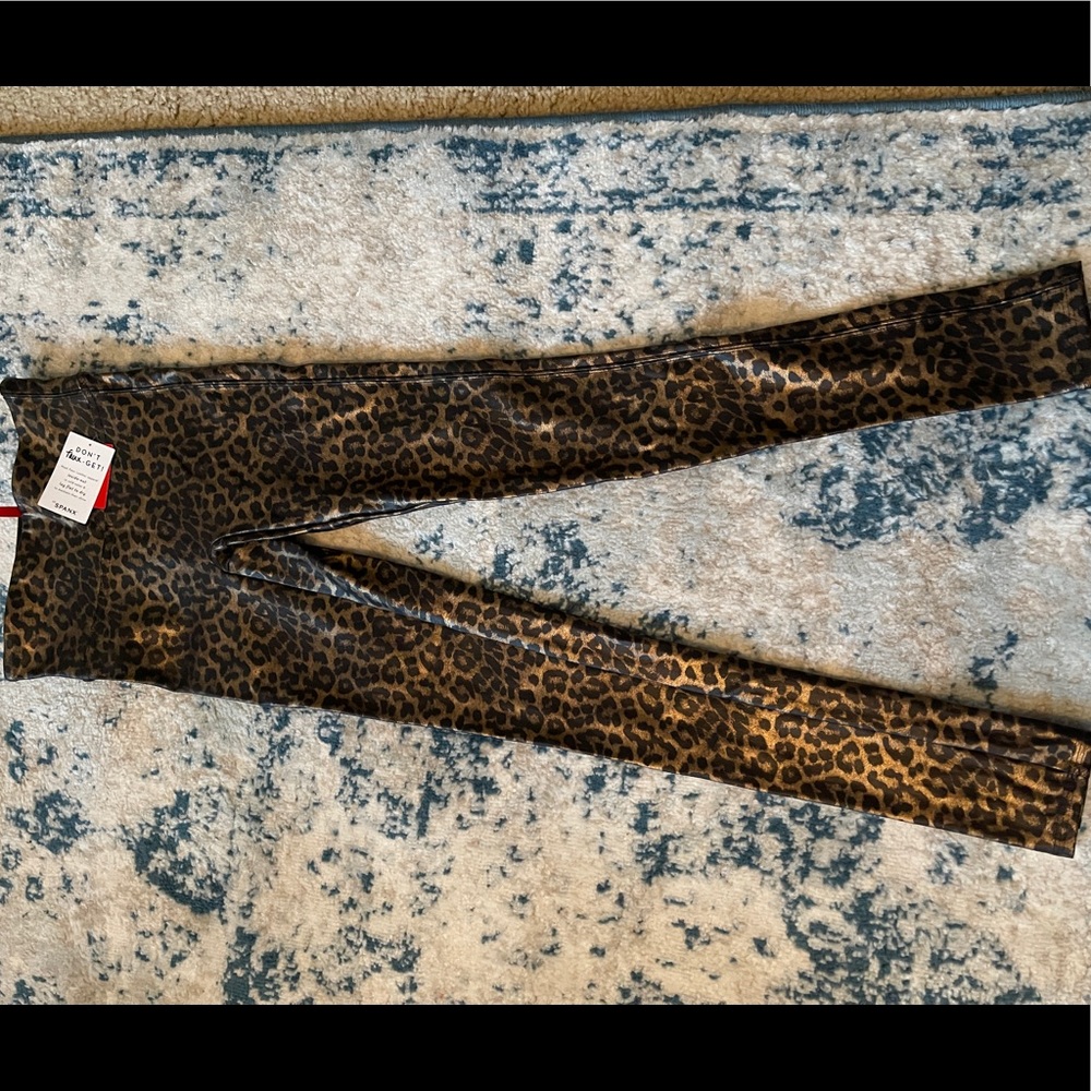 Leopard spanx leggings